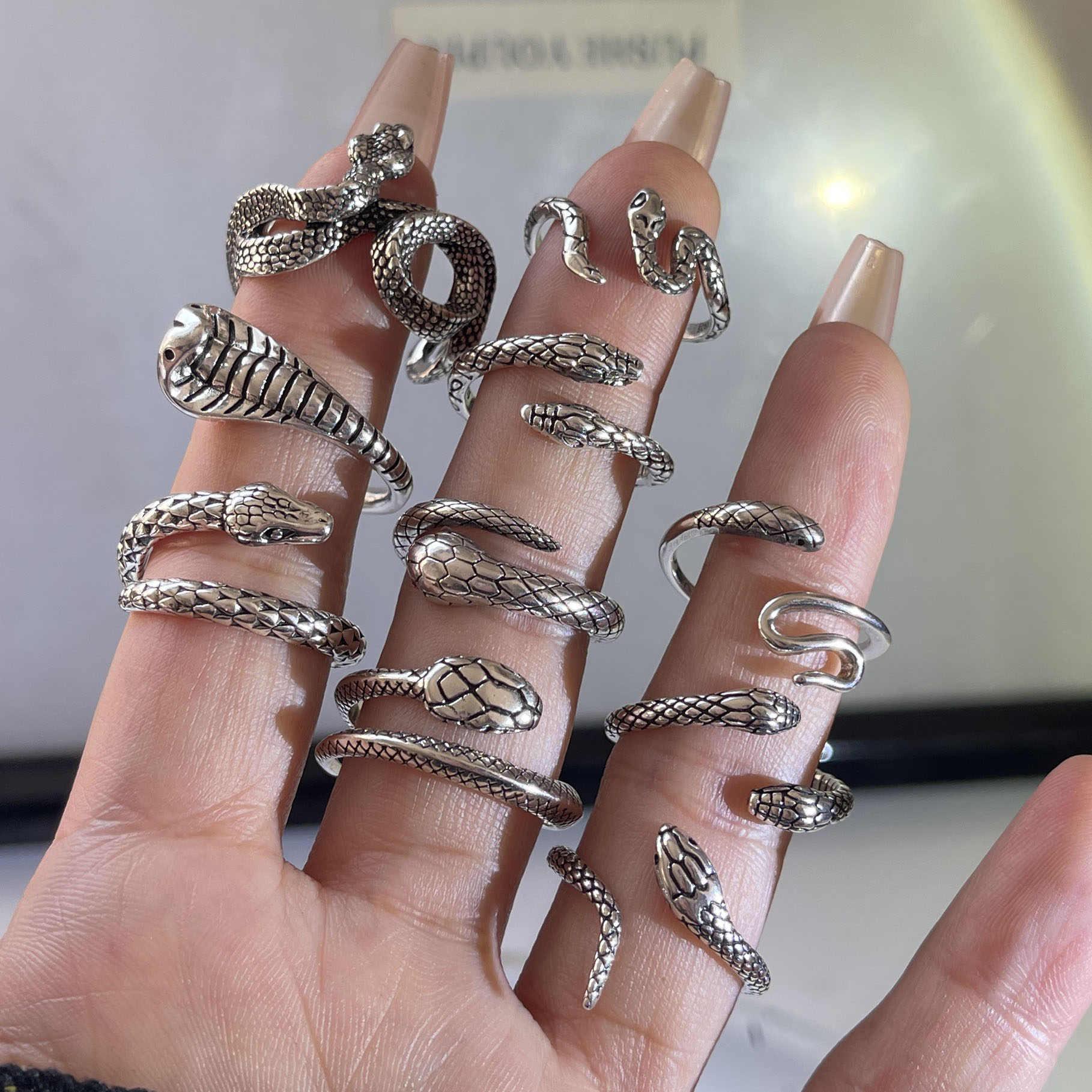 خواتم فضة استرلينية عيار 925 ل - مراجعة Statement Cocktail Ring وسعره