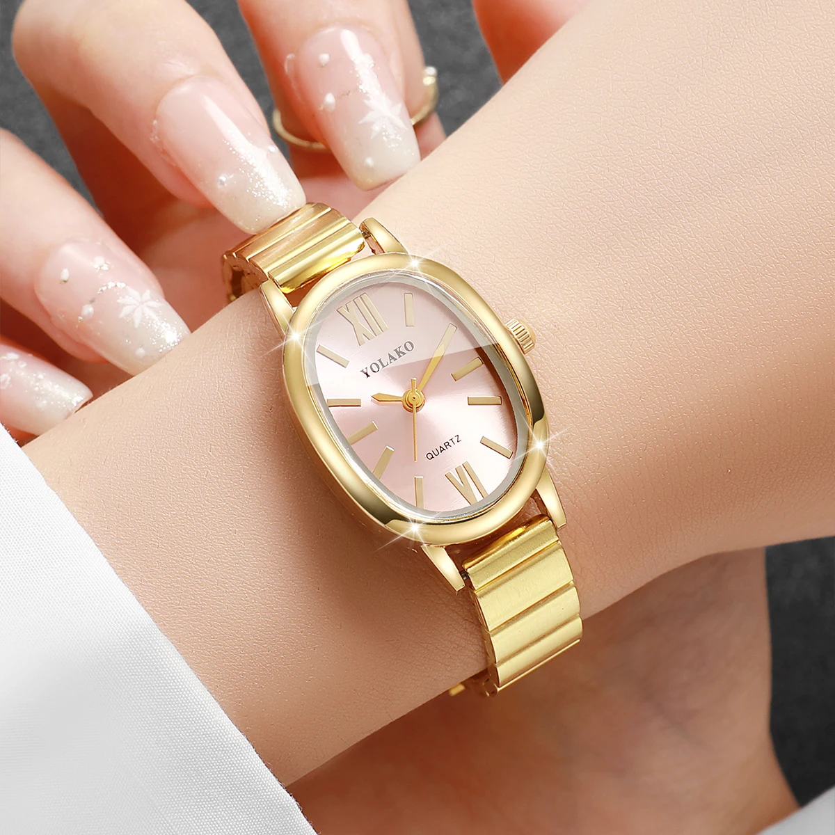 ساعة يد نسائية أنيقة بقرص وردي - مراجعة Jewelry Watches For Women وسعره